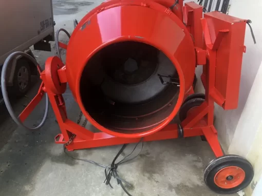 Máy trộn bê tông